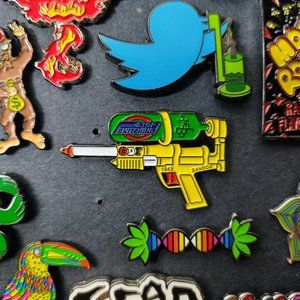 Squirt Gun Pin. Limited Edition 300. (Heady Enamel Music Festival Dab Hat Pins)